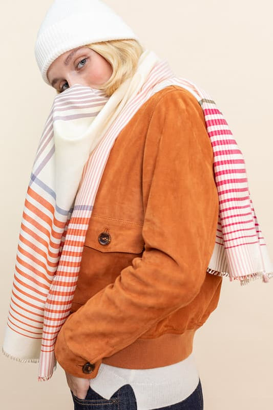 Echarpe Bahaus en soie laine cachemire écru